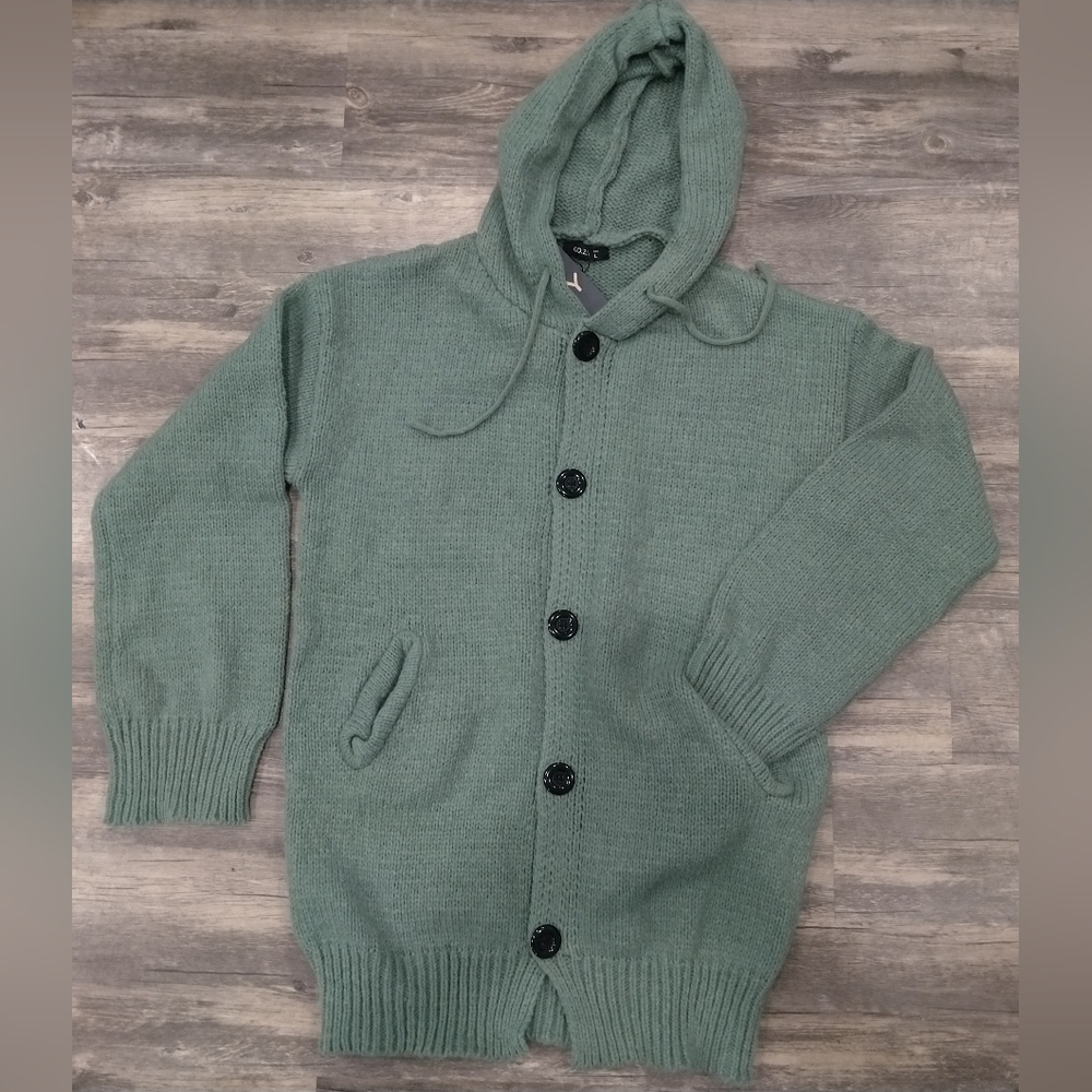 Button-Down Long Sleeve Hood Sweater